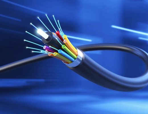 Cómo saber cuándo usar un cable de fibra óptica